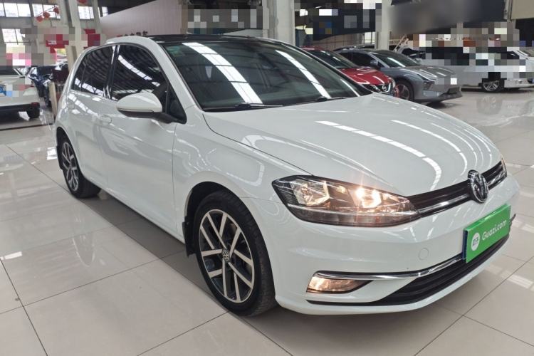 Used Volkswagen Golf 2020 Zhiai Edition 280TSI DSG Comfort Model Front Right 45 Deg