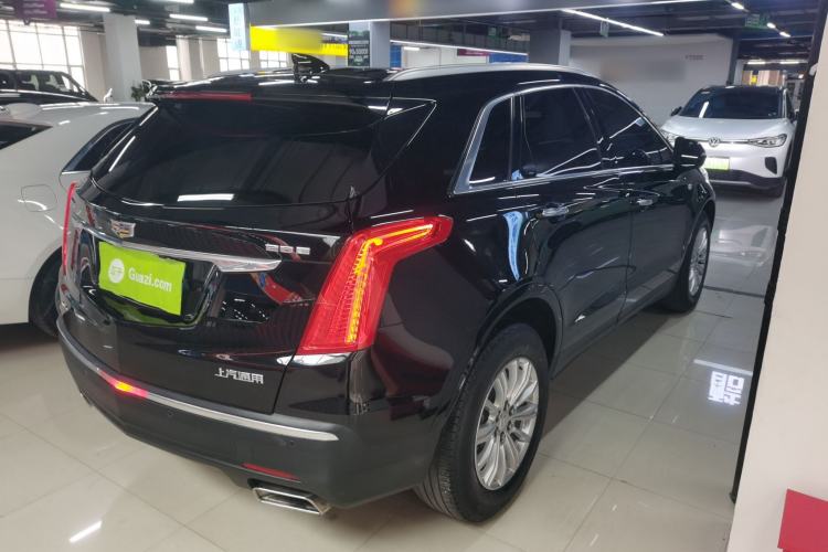 Used Cadillac XT5 2018 28E Four-Wheel Drive Tech Version Rear Right 45 Deg