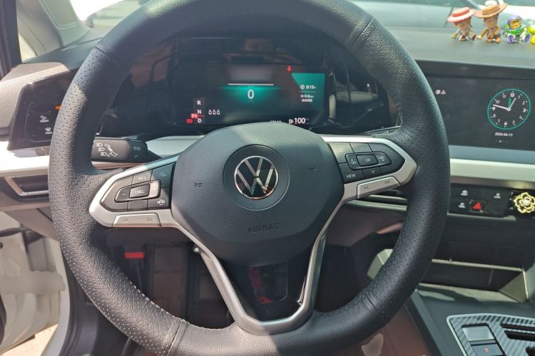 Used Volkswagen Golf 2023 Facelift 280TSI DSG Pro Steering Wheel
