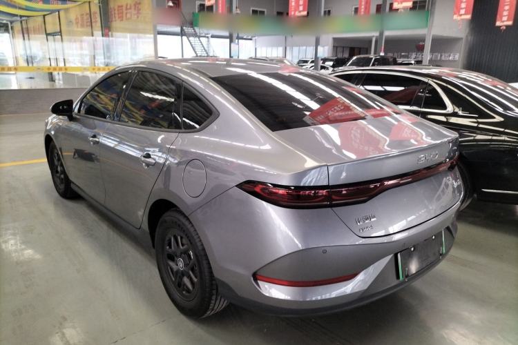 Used BYD Qin PLUS 2025 DM-i Smart Drive 55KM Leading Model
