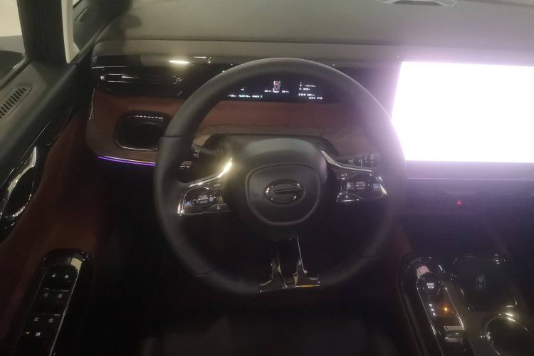 Used GAC Trumpchi E8 New Energy 2024 150km MAX+