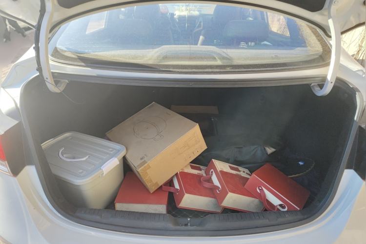 Used Hyundai Elantra (5th Generation / Langdong) 2012 1.6L Automatic Prestige Model Trunk