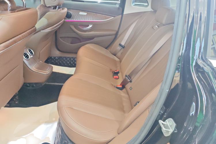 Used Mercedes-Benz E-Class 2023 Facelift E 260 L