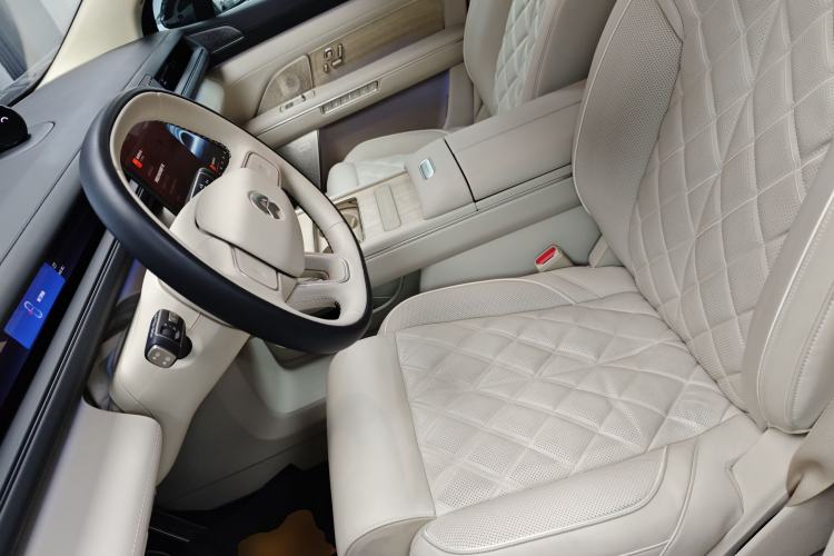 Used Nio ES8 2026 Model 6-seat Executive Luxury Edition
