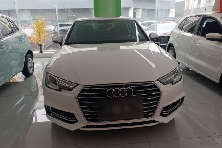 Used Audi A4L 2019 35 TFSI Ambition China VI