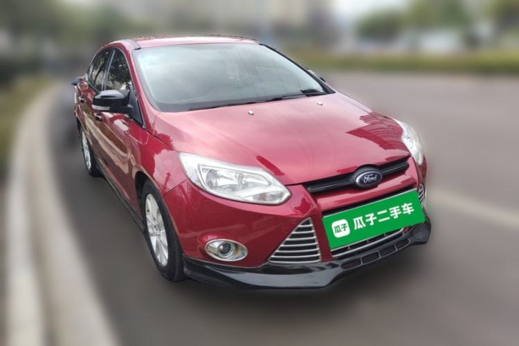 Used Ford Focus 2012 Sedan 1.6L Manual Comfort Model
