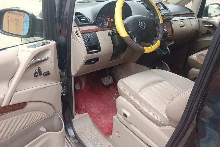 Used Mercedes-Benz Viano 2010 2.5L Prestige Edition
