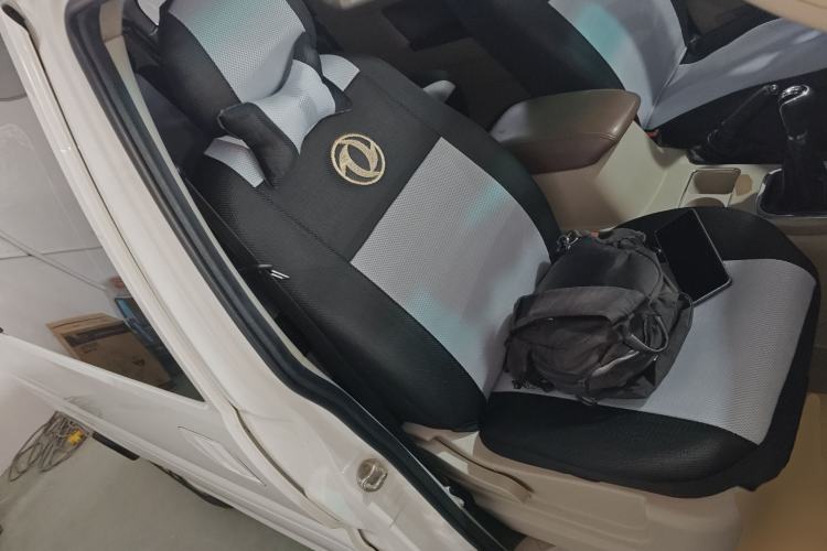 Used FORTHING Lingzhi 2017 M5L 1.6L 7-Seater Standard Model