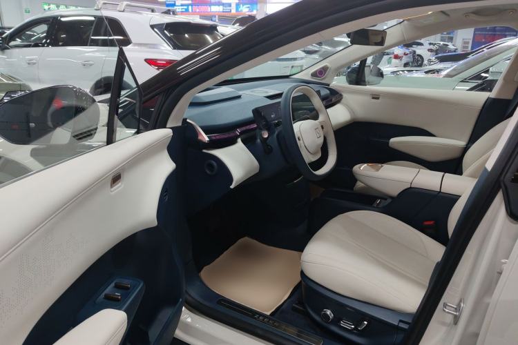 Used Zeekr X 2025 5-Seater Four-Wheel Drive Sport Version