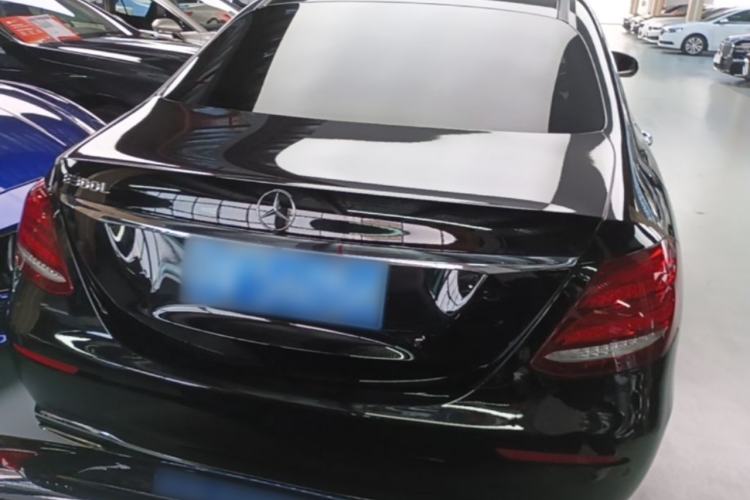 Used Mercedes-Benz E-Class 2019 Restyled E 300 L Luxury Edition
