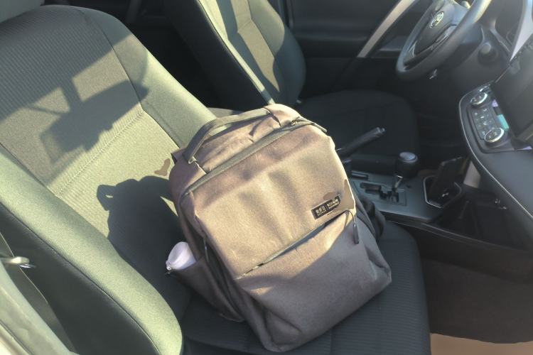 Used Toyota RAV4 2016 2.0L CVT Two-Wheel Drive Fashion Edition China V Standard