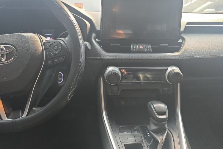 Used Toyota RAV4 2021 2.0L CVT Two-Wheel Drive Urban Edition
