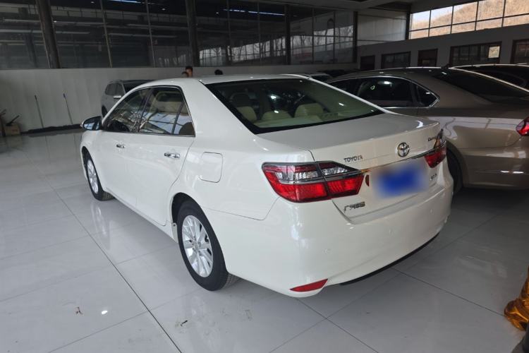 Used Toyota Camry 2016 2.0G 10th Anniversary Leading Edition