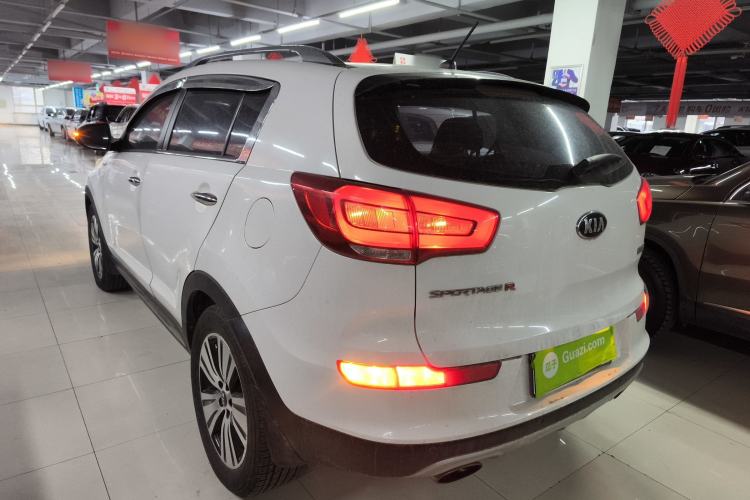 Used Kia Sportage R 2015 2.0L Automatic Two-Wheel Drive DLX Model
