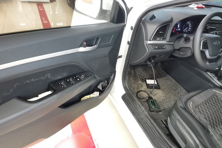 Used Hyundai Elantra (6th Generation / Lingdong) 2016 1.6L Automatic ZhiXuan – Elite Version
