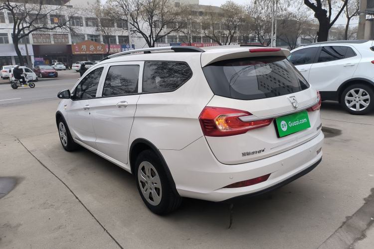 Used Baojun 310W 2017 1.5L Manual Comfort Version China VI Emission Standard
