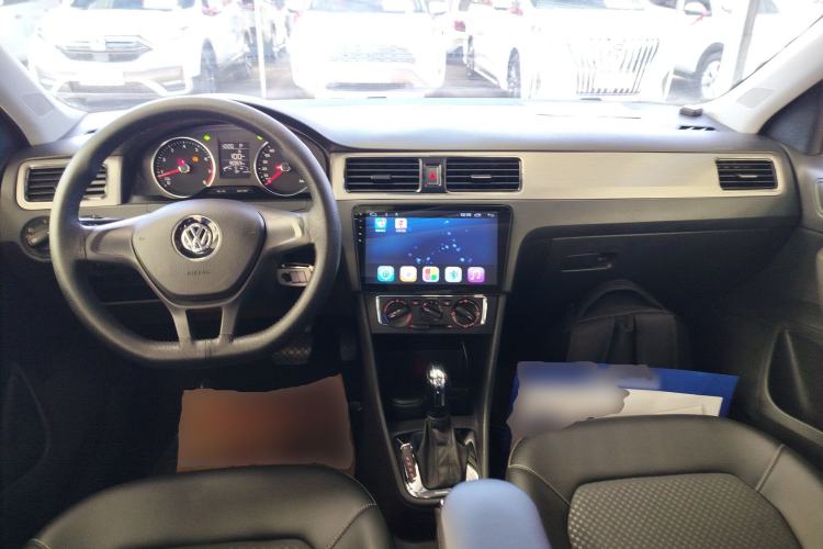 Used Volkswagen Santana 2015 Haval H6 1.6L Automatic Comfort Model
