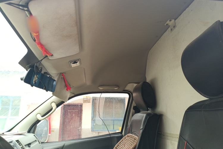 Used Foton Scenic G7 2017 2.0L Long-Wheelbase Commercial Van High Roof 2 Seats 4Q20M