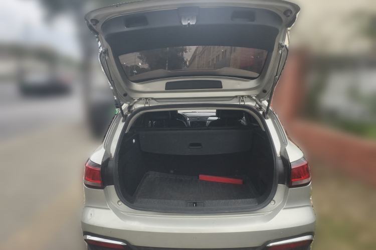 Used Roewe Ei5 2019 Smart Connect Flagship Edition Trunk