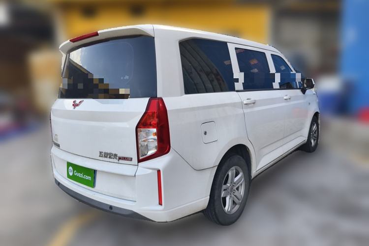 Used Wuling Hongguang PLUS 2019 1.5T Manual Comfort Version 7 Seats
