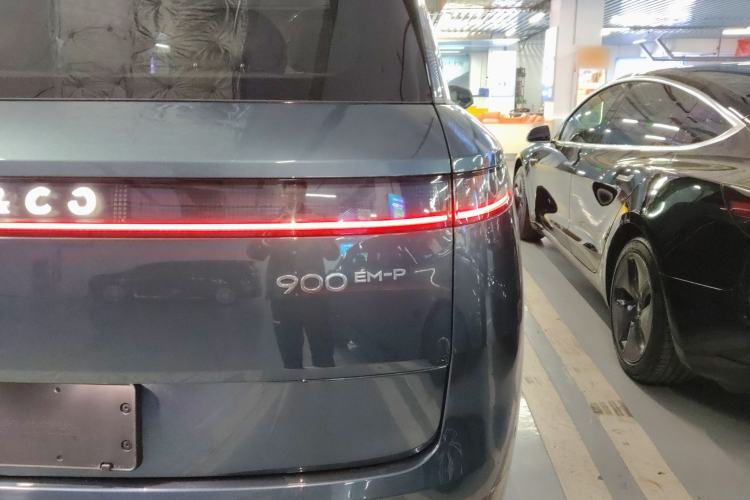 Used Lynk & Co 900 2025 2.0T Ultra
