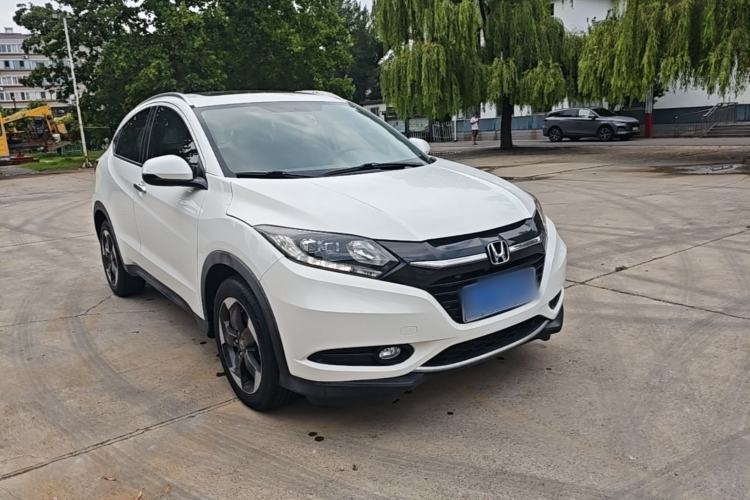 Used Honda Vezel 2015 1.8L CVT 2WD Luxury Model
