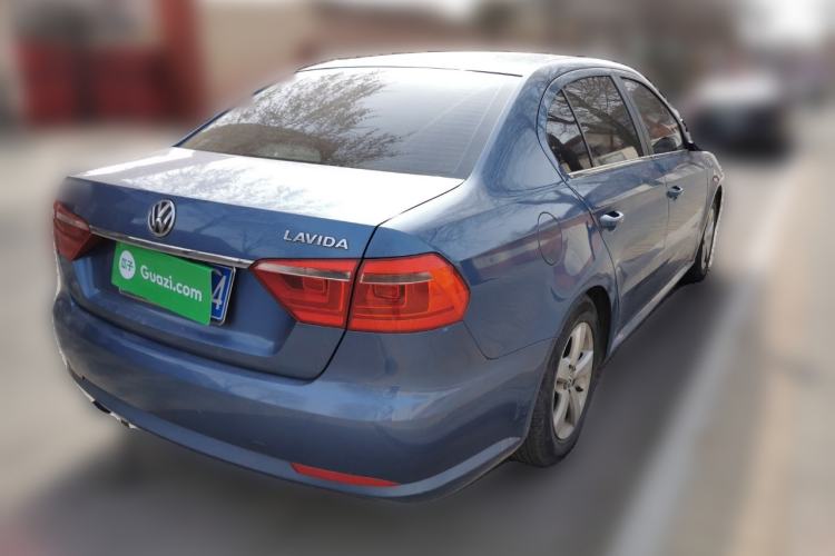 Used Volkswagen Lavida 2013 1.6L Manual Fashion Edition