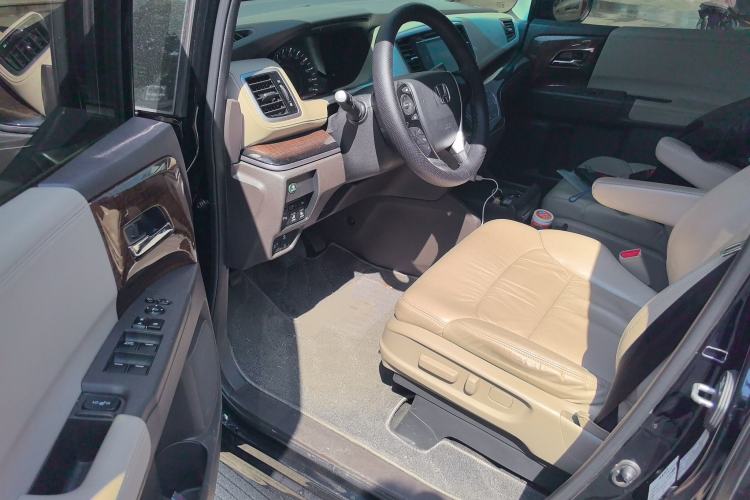 Used Honda Odyssey 2017 2.4L Luxury Edition