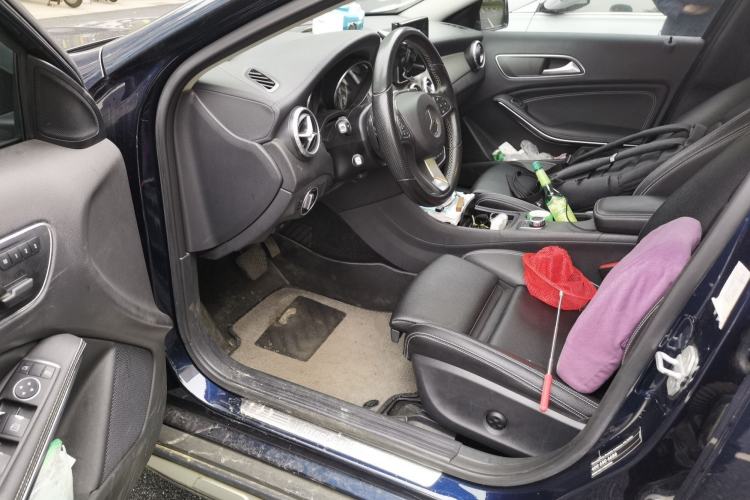 Used Mercedes-Benz GLA 2016 GLA 200 Fashion Model Interior 3