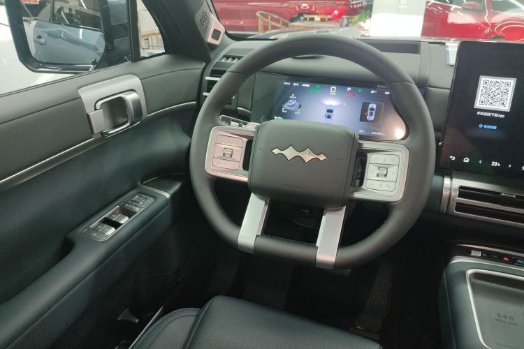 Used Formula Leopard Tai 7 2025 Model 200 km Two-Wheel Drive Max Edition
