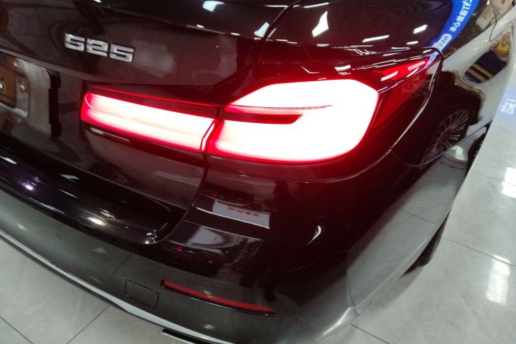 Used BMW 5 Series 2022 Restyled 525Li Luxury Package