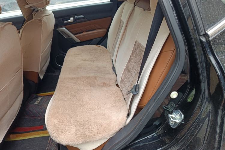 Used Haval H2 2016 Red-Label 1.5T Manual Two-Wheel Drive Luxury Model