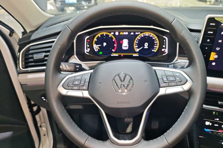 Used Volkswagen Tayron 2024 330TSI Two-Wheel Drive Luxury Plus Advanced Version
