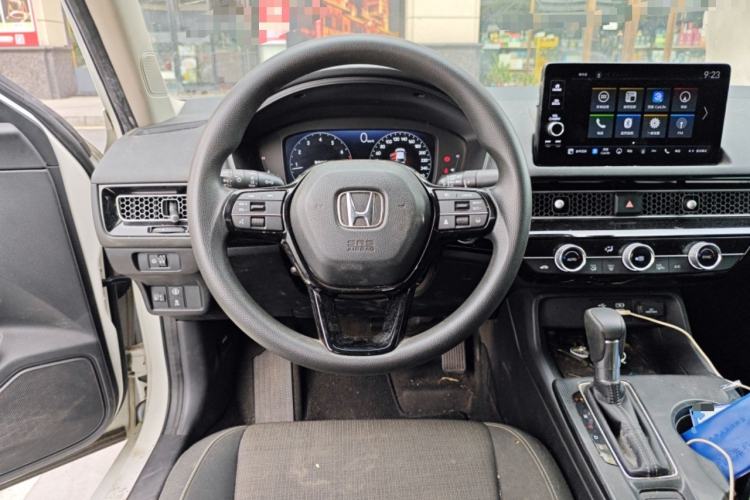 Used Honda Civic 2022 240TURBO CVT Dynamic Edition Steering Wheel