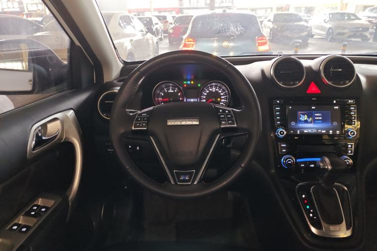 Used Haval H6 2016 Upgraded Model 1.5T Automatic Two-Wheel Drive Elite Version
