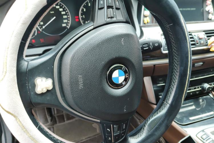 Used BMW 5 Series GT 2010 535i Leading Model Steering Wheel