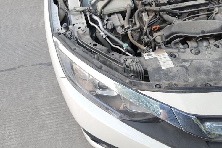 Used Honda Civic 2016 220TURBO CVT Luxury Edition Right Front Headlight