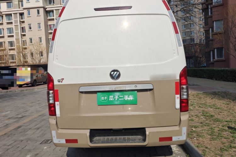 Used Foton Scenic G7 2017 2.0L Short-Wheelbase Commercial Van High Roof 4 Seats 4Q20M
