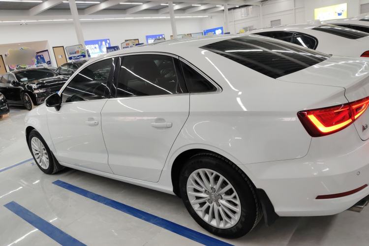 Used Audi A3 2016 Limousine 35 TFSI Prestige Edition
