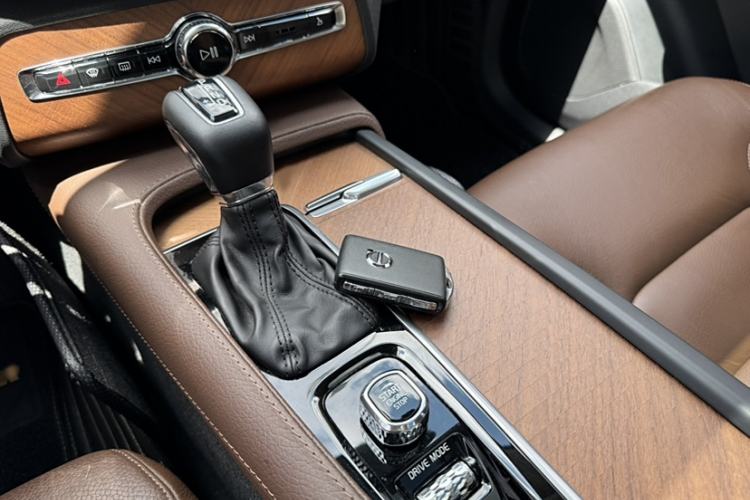 Used Volvo XC90 2019 T6 Zhiyi Edition 7-Seater China V Emission Standard Interior 7