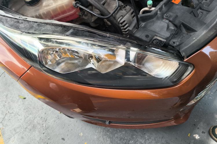 Used Ford Fiesta 2013 Hatchback 1.5L Automatic Fashion Edition
