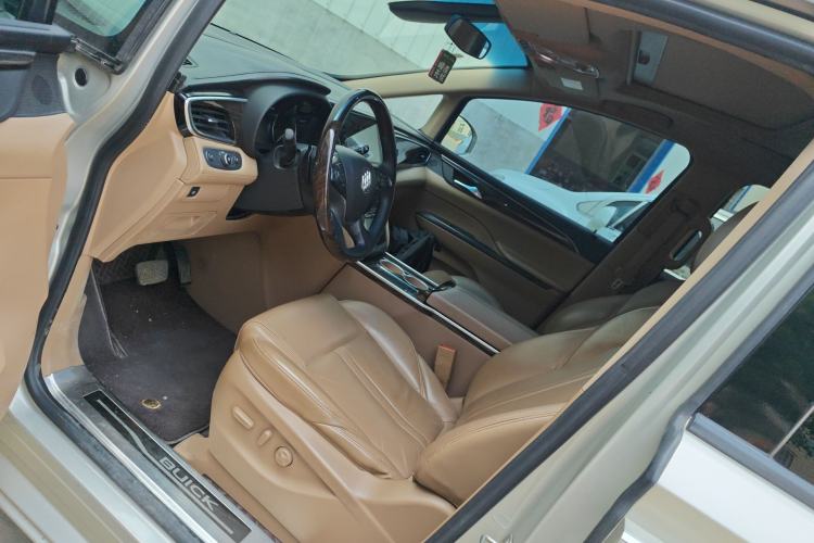 Used Buick GL8 2018 ES 28T Luxury Model China VI Standard Left Front Seat