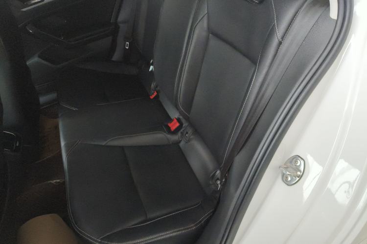 Used Volkswagen Lamando 2019 230TSI DSG Fashion Edition China VI
