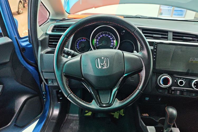 Used Honda Fit 2018 1.5L CVT Trendy Run+ Edition Steering Wheel