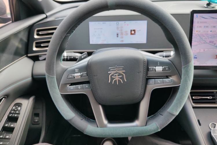 Used BYD Qin L 2025 DM-i Smart Drive 80KM Superior Model Steering Wheel