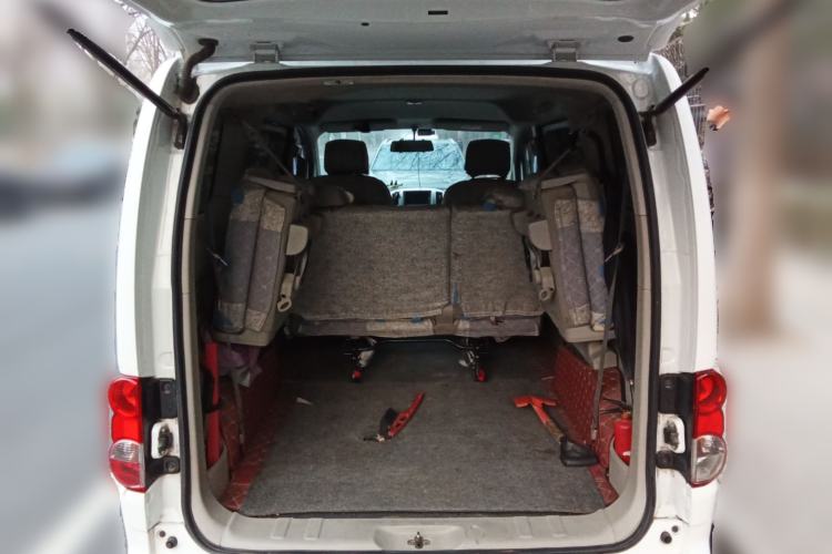 Used Nissan NV200 2018 1.6L CVT Luxury Model Trunk