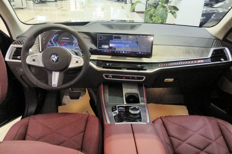 Used BMW X5 2023 xDrive 30Li Luxury M Sport Night Edition Package