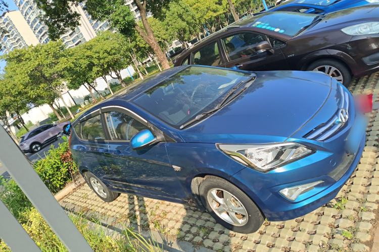 Used Hyundai Verna Ray 2016 1.4L Automatic Leading-Edge GLX