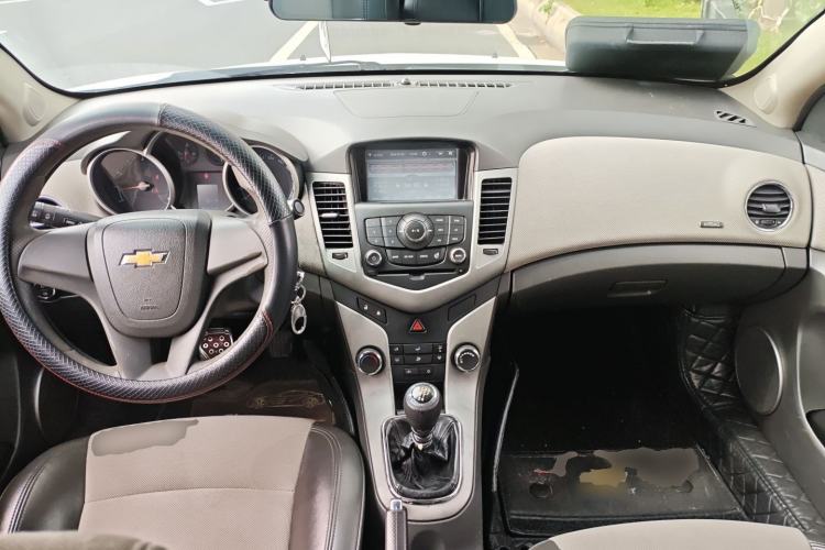 Used Chevrolet Cruze 2012 1.6L SE MT