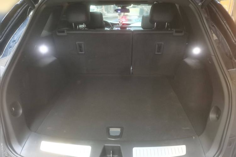 Used Cadillac XT5 2020 28T Luxury Version
